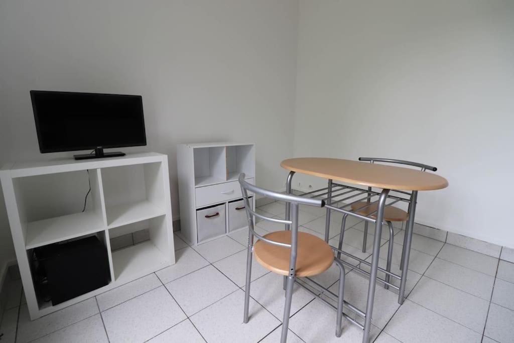 Montrouge 1 Bedroom Flat 30M2 - Luaran gambar
